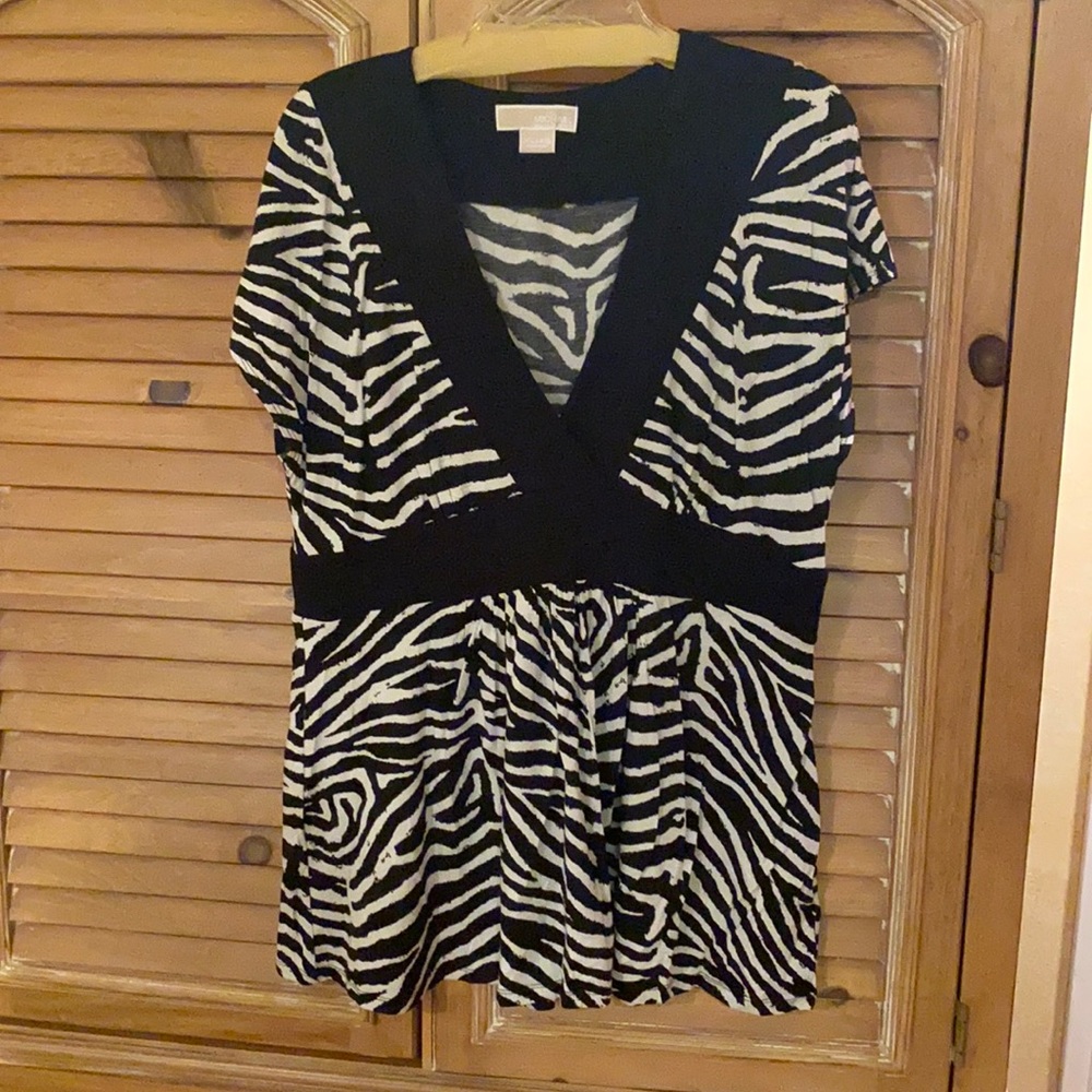Michael Kors top size XL super soft / cap sleeve